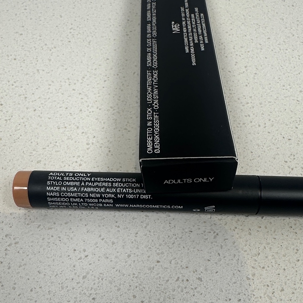 [MAKE UP] NARS Total Seduction Eyeshadow Stick Adults Only Matte Smudge-Proof - Picture 3 of 6